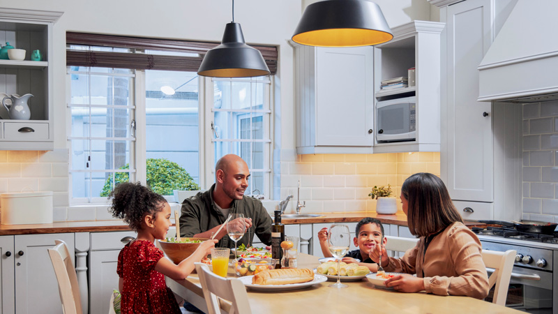 Family at dinner table
