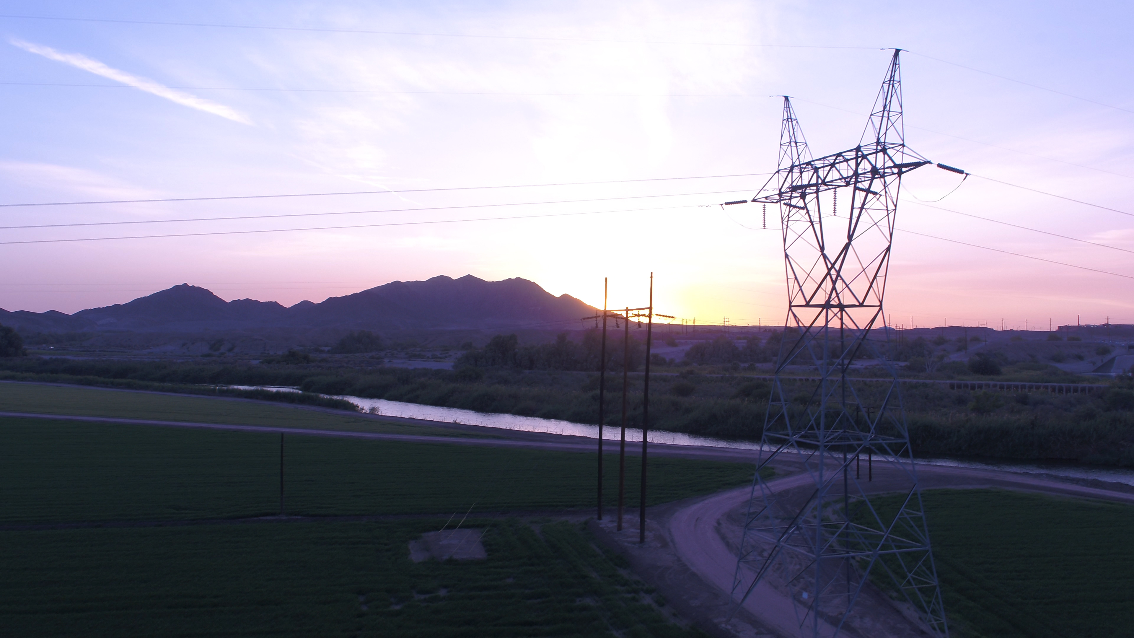 Transmission lines near Yuma