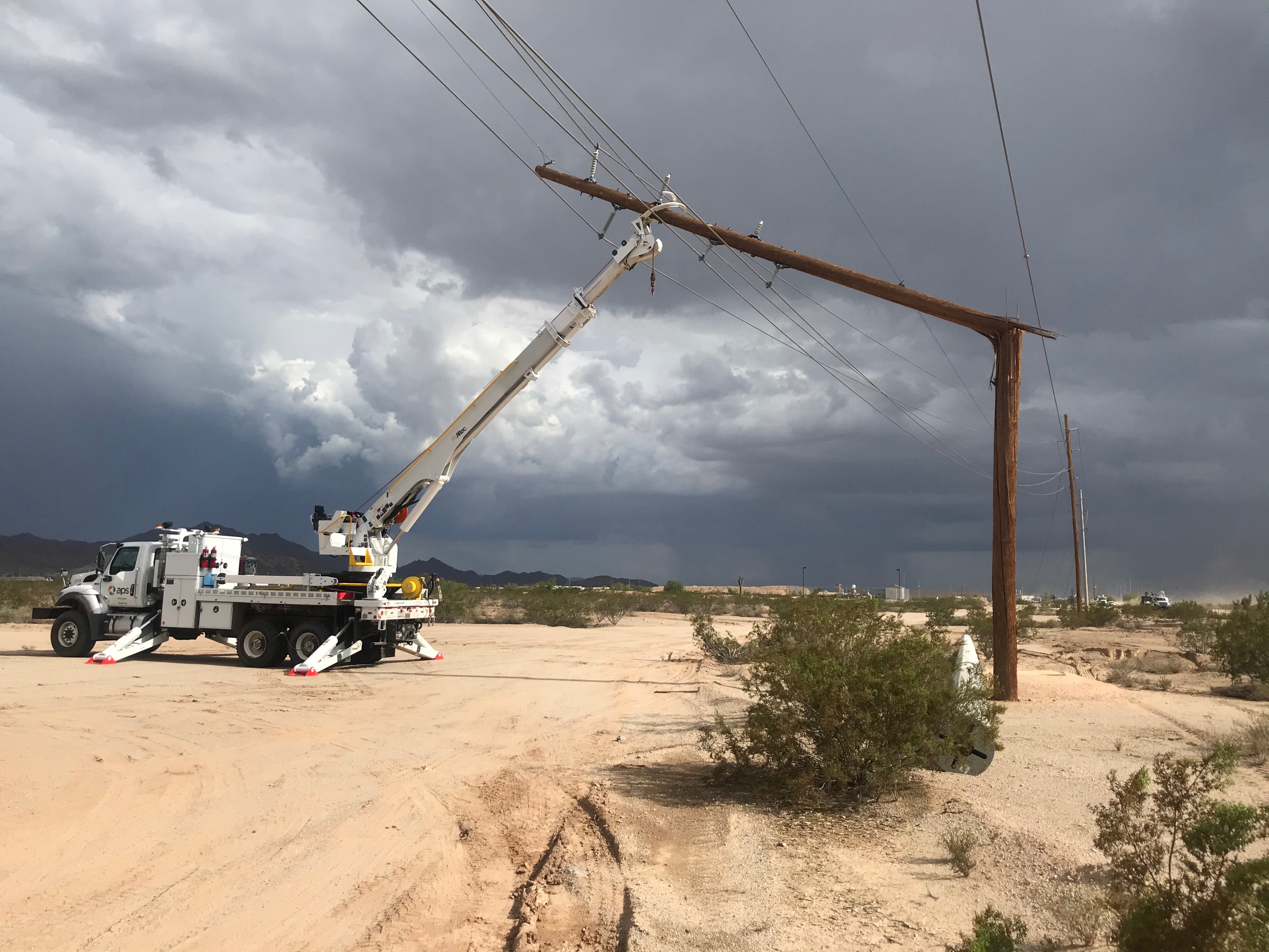 storm restoration crew